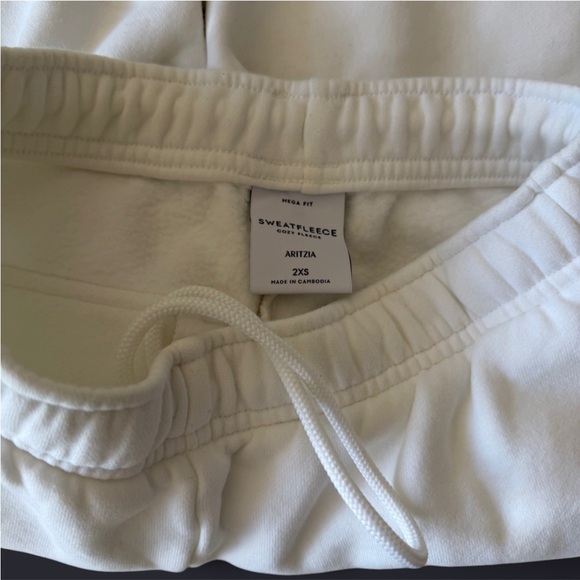 Aritzia white sweatfleece cargo pants Size XXS #cargo #sweatpants - Picture 7 of 7